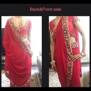 Bollywood style very heavy Saree 😍🎊🎉